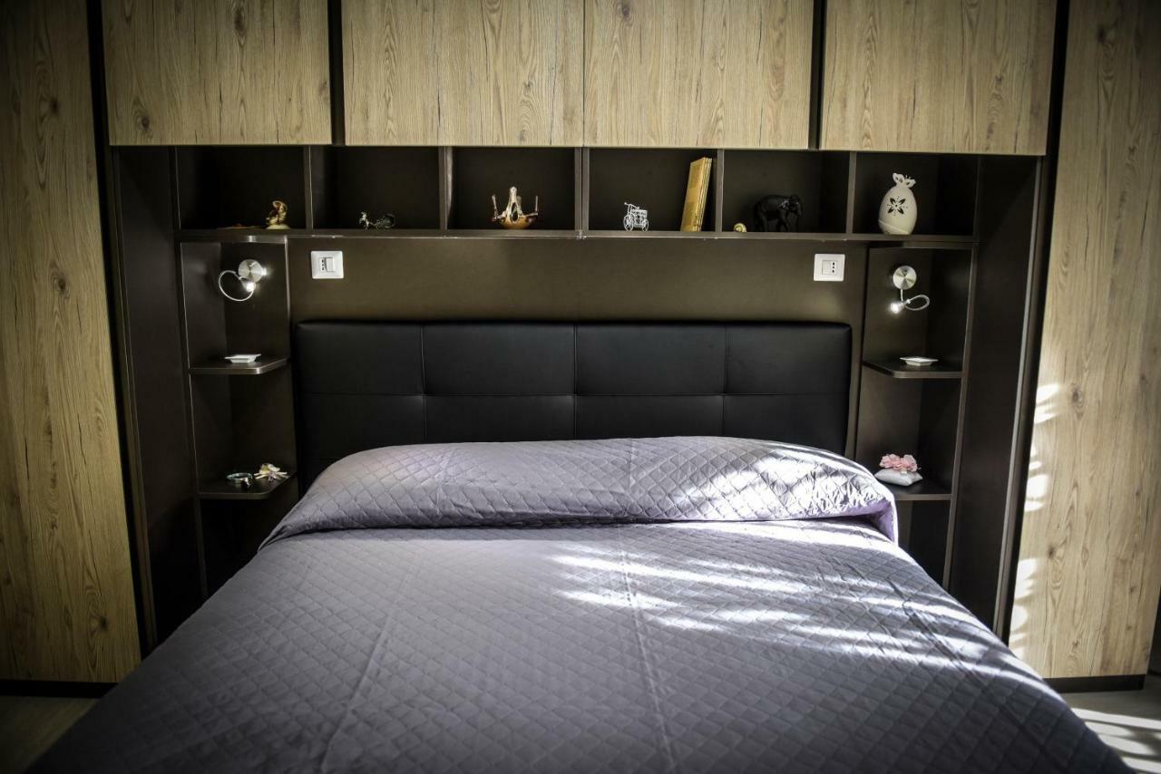 カゼルタ Le Fontane Del Re Bed & Breakfast エクステリア 写真